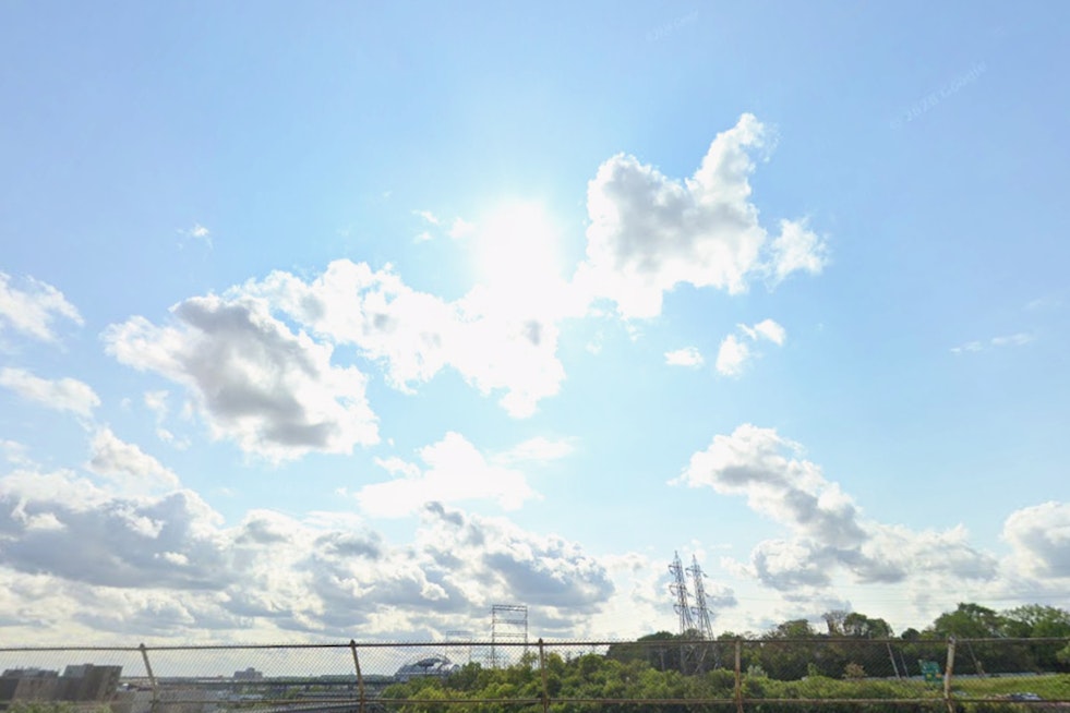 Sunny Sunday in Milwaukee Before Midweek Storms Crash In