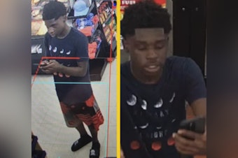 Suspect Snatches Gun From Victim's Waistband, Points It at Him in Jacksonville