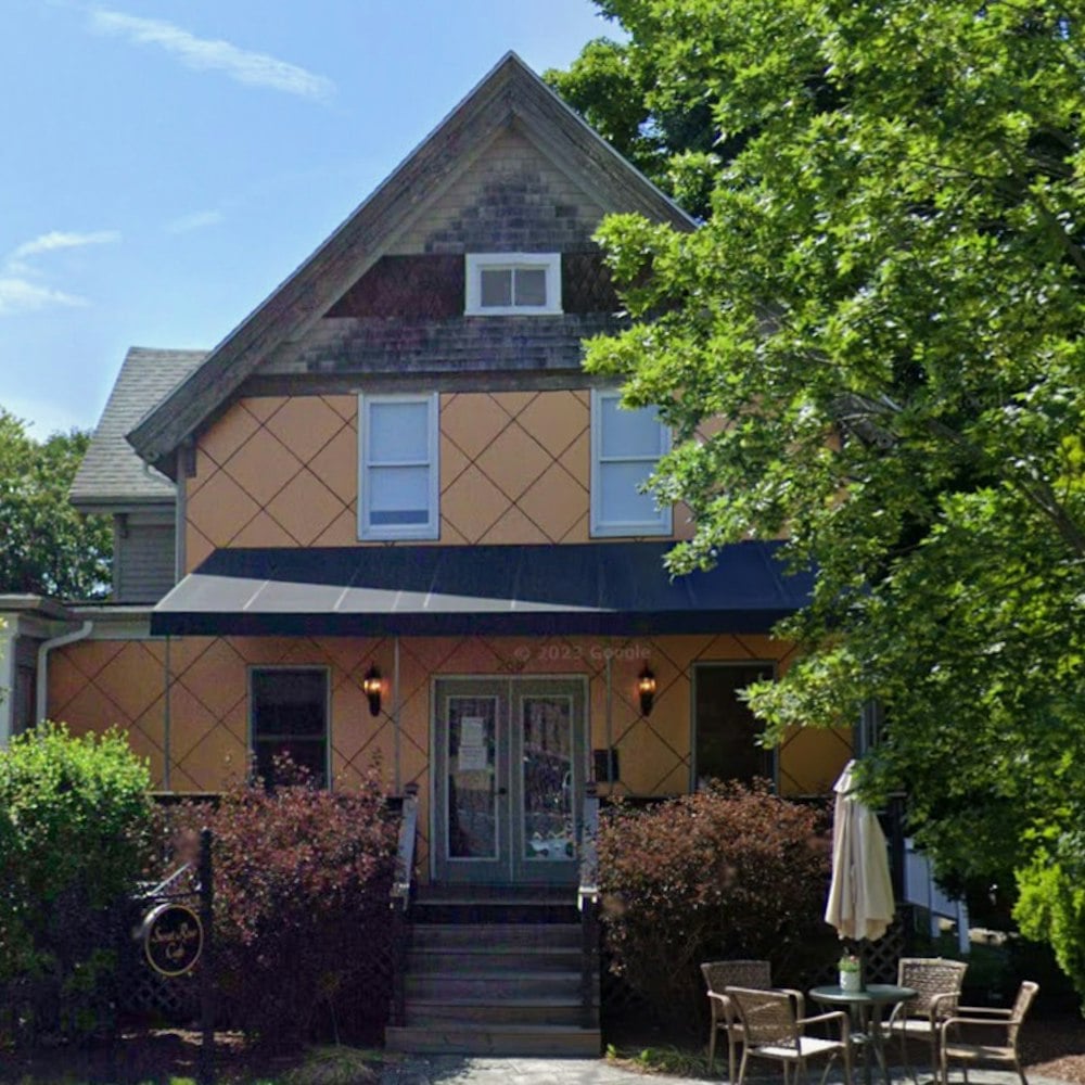 Fall River's First All-Vegan Cafe Sweet Rose to Close After Seven Years