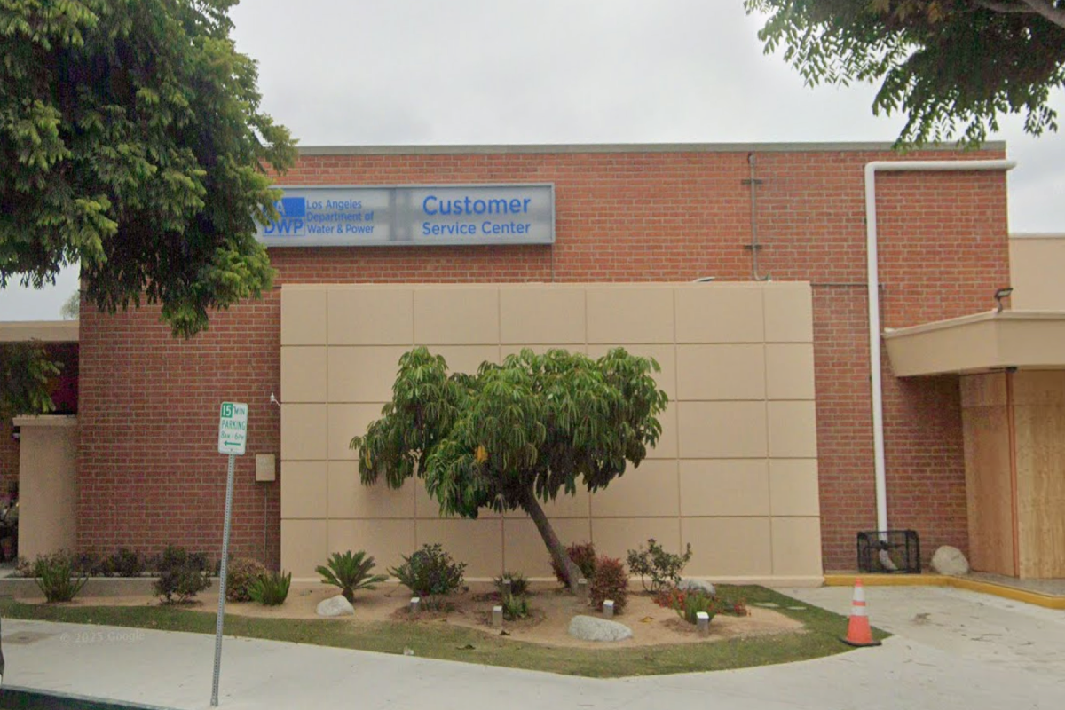 Sylmar Gets Nation's Longest Quake-Proof Water Pipe, LADWP Says It Will Bend Not Break