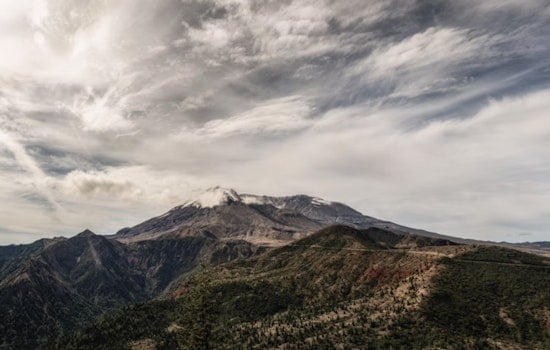 Tacoma Trainer Conquers Washington's 100 Highest Peaks, Saves Toughest for Last