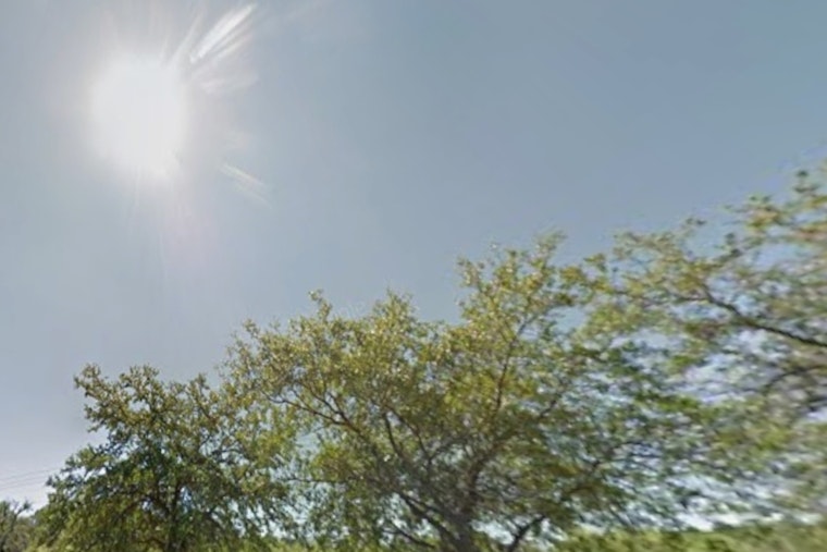 Tampa Sizzles, Then Skies Explode as Sunday Storms Roll In