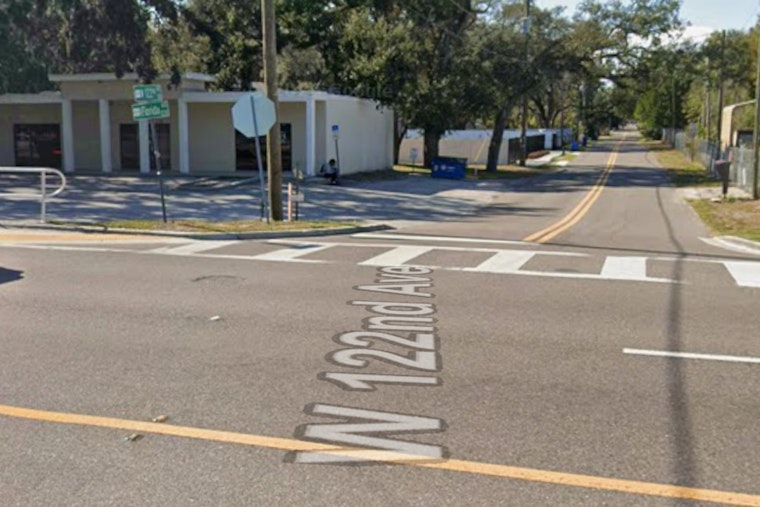 Tampa Woman Struck Crossing US-41 in Hillsborough County