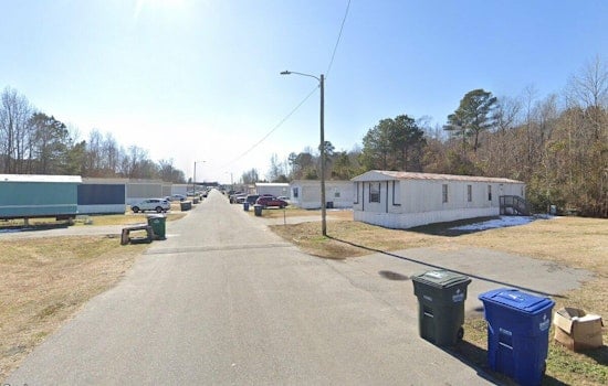 Tarboro Robbery Suspect's Police Chase Ends in Fatal Crash, Passenger Dies