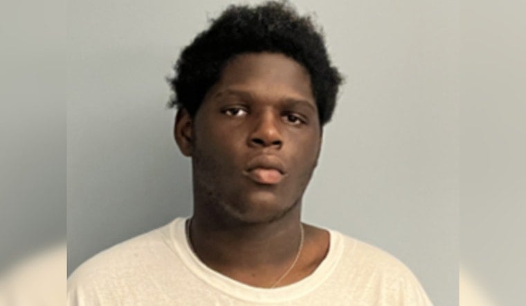 Teen Abandoned at Charlotte Douglas Airport, CMPD Says