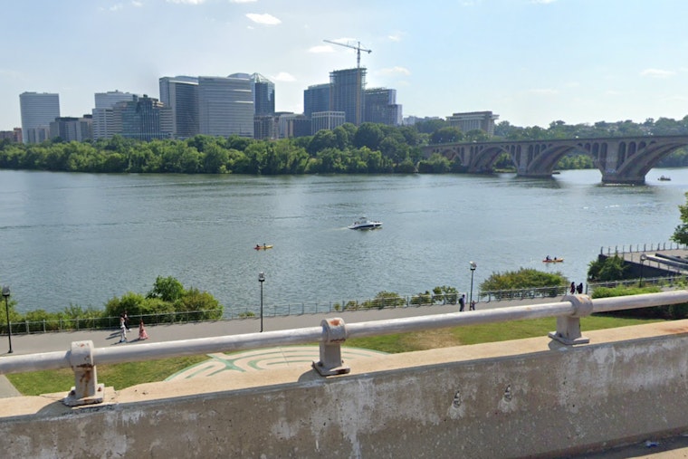 Teen Girl Pulled From Potomac Near Key Bridge Dies at DC Hospital