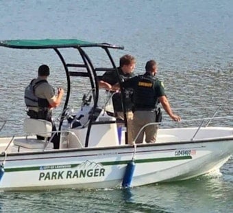 Teens Trash Lakewood Park Lodge, Then Paddle Off to Escape Deputies