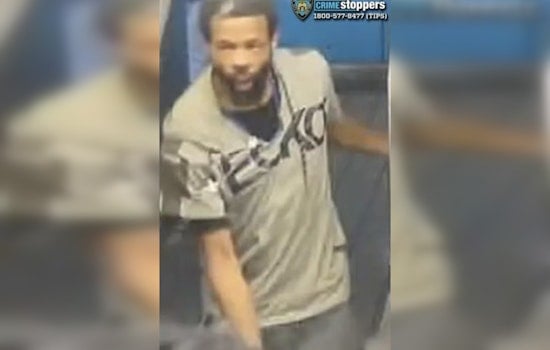 Times Square Subway Stabbing Wounds Man's Head, NYPD Hunts Suspect Who Fled