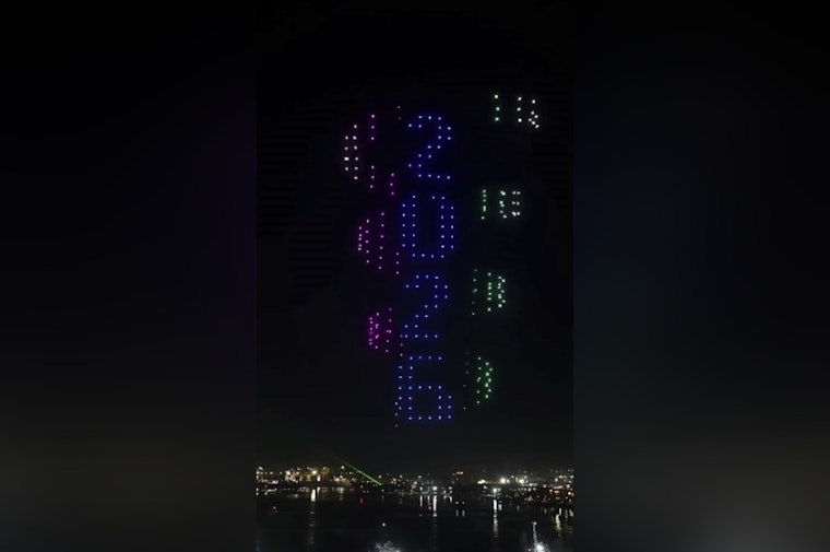 Toby Keith Tribute Show Lights Up Chesterfield With Drones Over Central Park