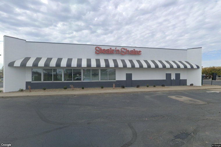 Toddler Mauled by Pit Bull at Kansas City Steak 'n Shake, Family Sues