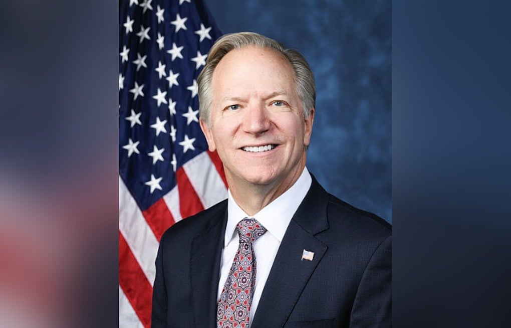 Trump-Backed ‘Doc’ Bob Onder Coasts to GOP Nod in Missouri’s Redrawn 3rd District