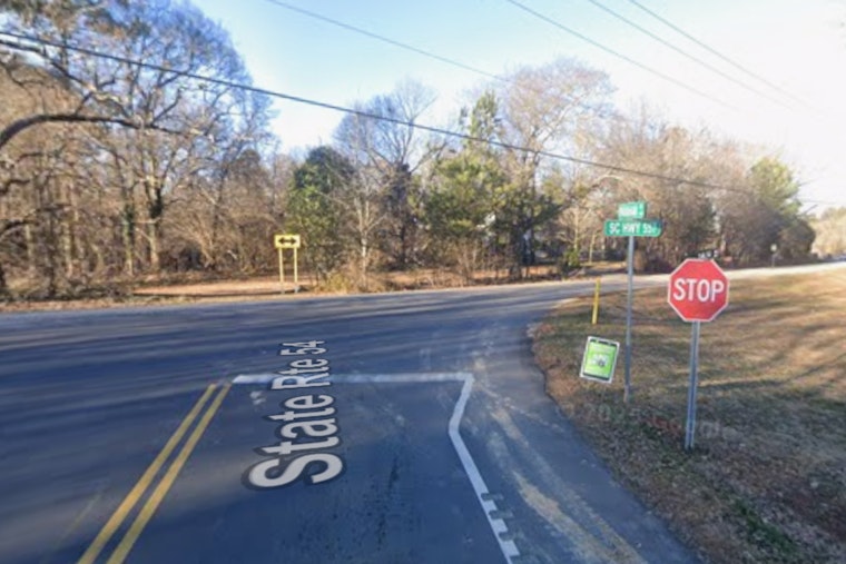 Two Dead, Six Hurt In York County Head-On Crash