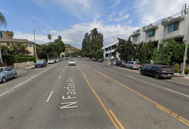 Two Fairfax Avenue Lots Trade Backyards for 52 Parking-Free Apartments