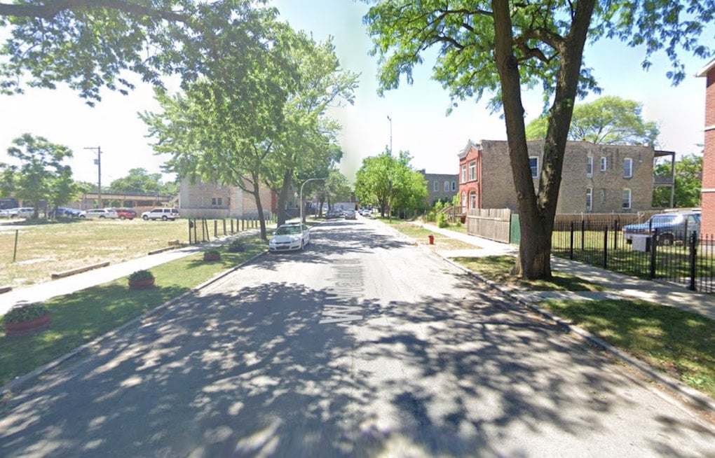 Two Vacant East Garfield Park Lots Set to Become $900K Three-Flats
