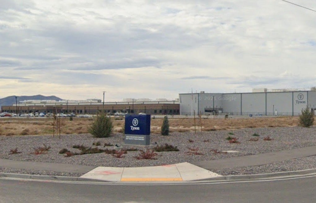 Tyson Shuts Illinois, Utah Beef Plants as U.S. Cattle Herd Hits 75-Year Low
