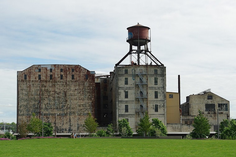 Union Pacific Ran Toxic Chemical Cars Past Collapsing Portland Mill, City Says