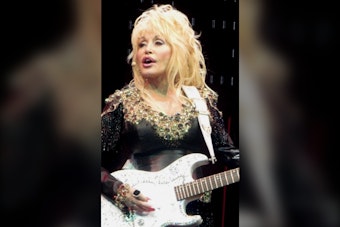 UofL Unveils Unseen 1977 Photos of Dolly Parton and Kenny Rogers in Louisville