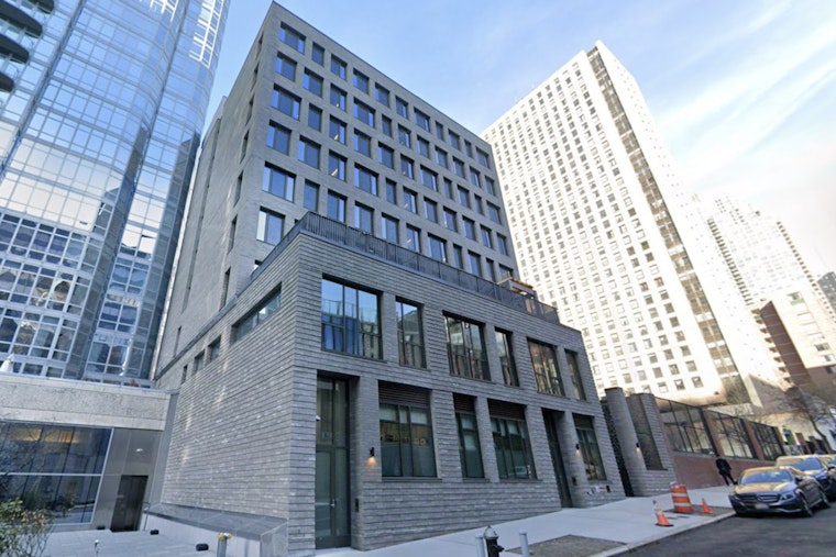 Upper West Side Shelter Draws Ambulances Daily, Playground Families Stay Away