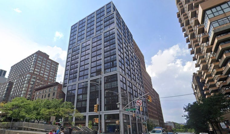 Upper West Side Tower Signs 8 Deals in a Month as Manhattan Condo Supply Dries Up