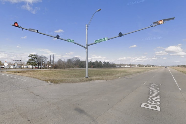 US-90 Crash Near Crosby Shuts Down Westbound Lanes, Critically Injures One