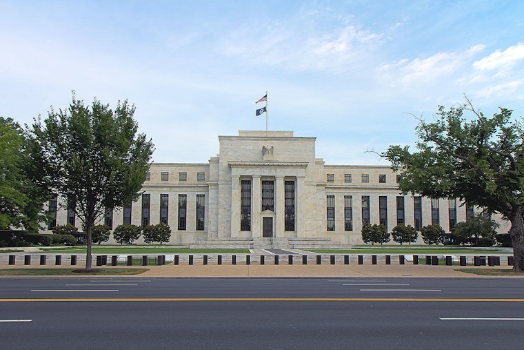 US Sheds 23,000 Jobs In July As Fed Faces Rate Hike Standoff