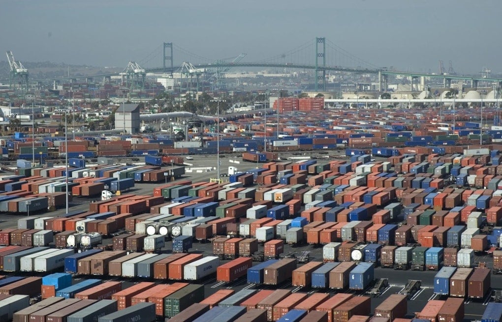 US Weighs 7.5% China Tariff to Hit Exact 20% Cap Before Xi Visit