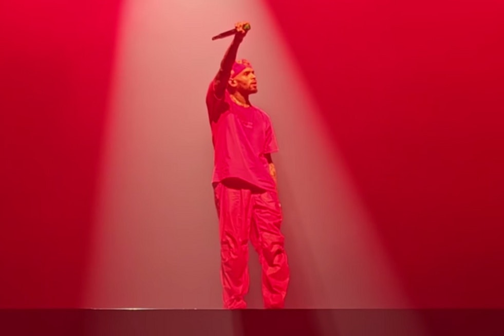 Usher and Chris Brown Add Third Levi's Stadium Show as Demand Explodes