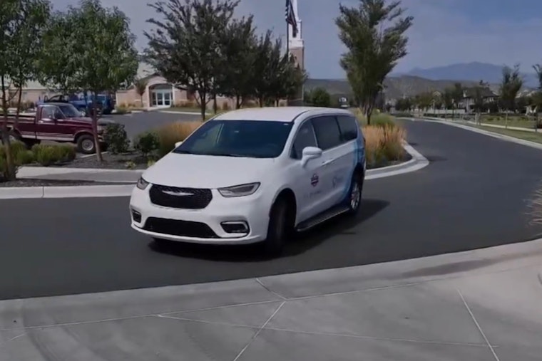 Utah County's New $2.50 Van Service Aims to Fix Its Worst Traffic Snarls