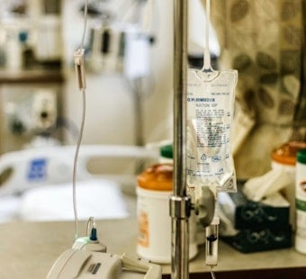 Utah Teen Breaks Neck Diving Into Ocean Waves, Family Faces Second Crisis