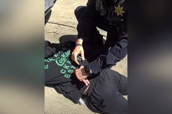 Vacaville Foot Chase Ends With Loaded Gun Found on Fleeing 20-Year-Old