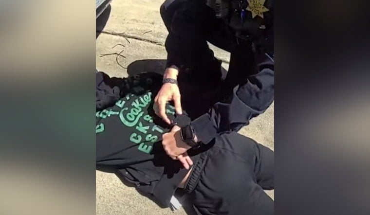 Vacaville Foot Chase Ends With Loaded Gun Found on Fleeing 20-Year-Old