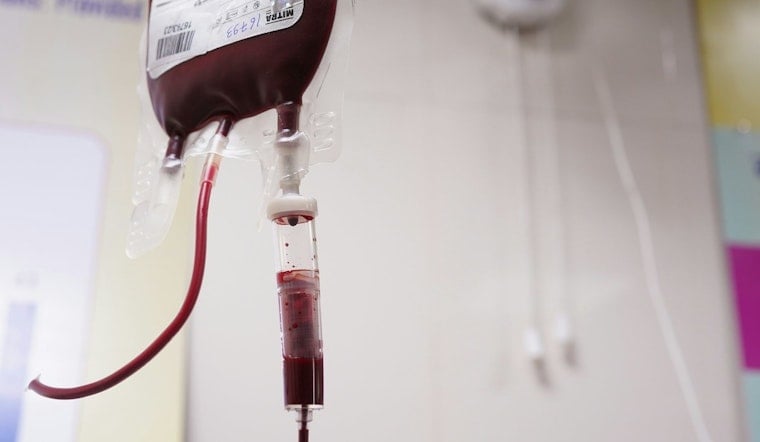 Valparaiso Football Captain Donates Bone Marrow, Matches Five-Year-Old in Paris