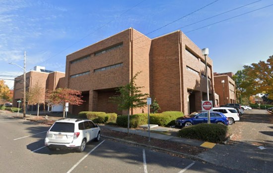 Vancouver Firefighter Facing Arson Charge Dies by Suicide in Clark County Jail