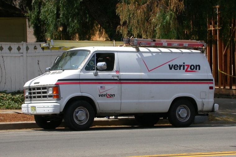 Vandals Sever Fiber Lines, Knock Out Verizon Service Across Southern California