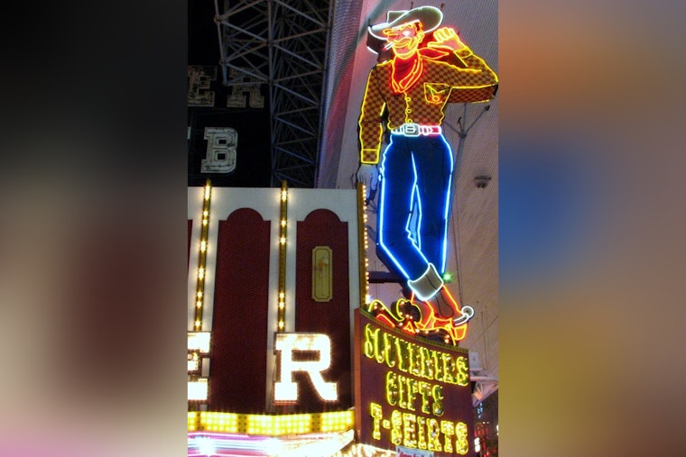 Vegas Vic's Arm Stopped Waving Decades Ago — Now Fans Demand a Fix