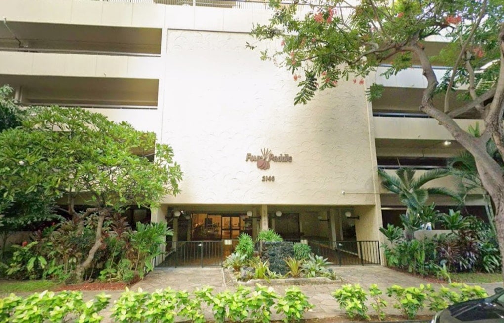 Waikiki High-Rise Residents Endure Six Days Without Power After Lala Floods Panel