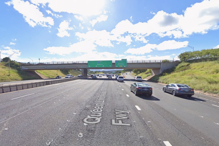 Waipahu Hit-and-Run Leaves Woman, 54, Critical After Driver Flees to Pearl City
