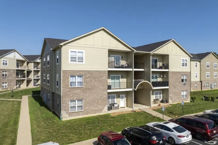 Wentzville Apartment Complex Sells for $70 Million After 32 Offers Pour In