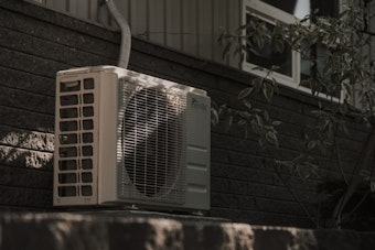 Westside Jacksonville Renters Bake at 120 Degrees as Valencia Way AC Fight Drags On