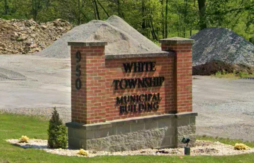 White Township Splits Over Junk Vehicle Rules as $647K Signal Deal Advances