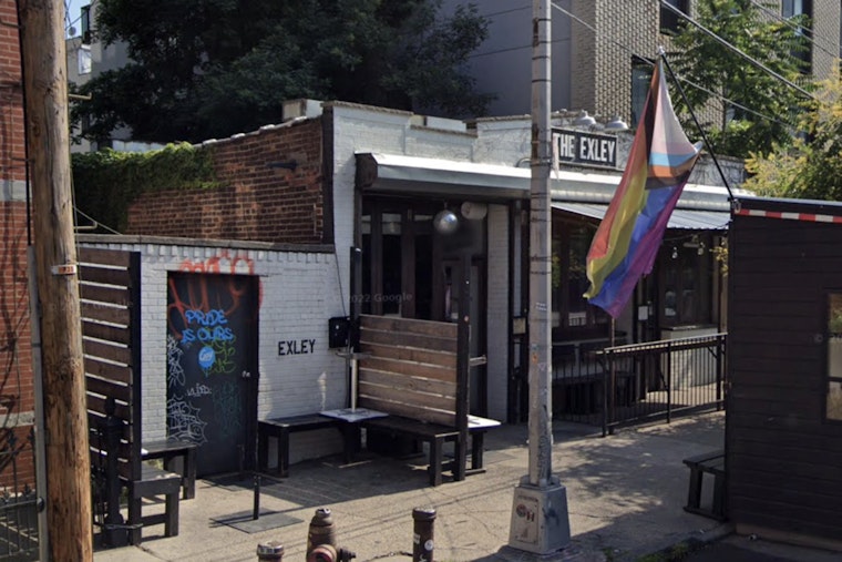 Williamsburg Gay Bar Turns BQE Slip Lane Into Brooklyn's Newest Plaza