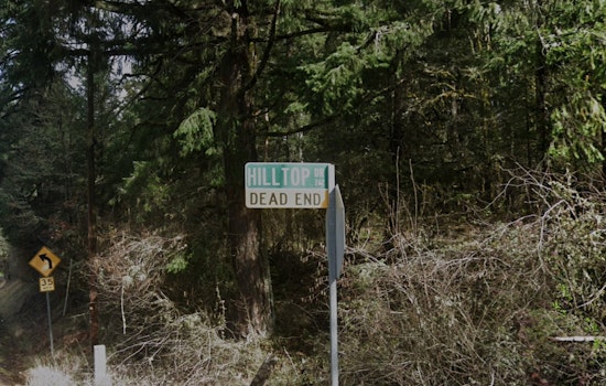 Wind-Driven Brush Fire Forces 18 From Homes on Lebanon's Hilltop Drive