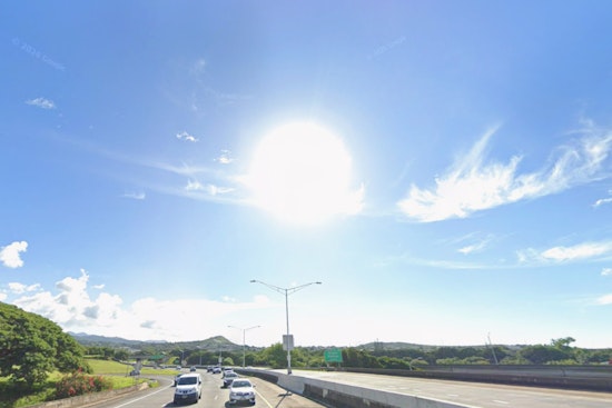 Wind-Whipped Wednesday in Honolulu Sets Stage for Soggy, Surf-Pounding Weekend