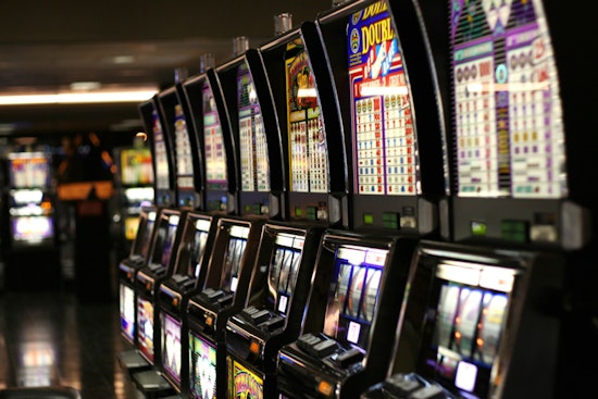 Wisconsin Taxpayer Groups Sue to Block New Statewide Mobile Betting Law