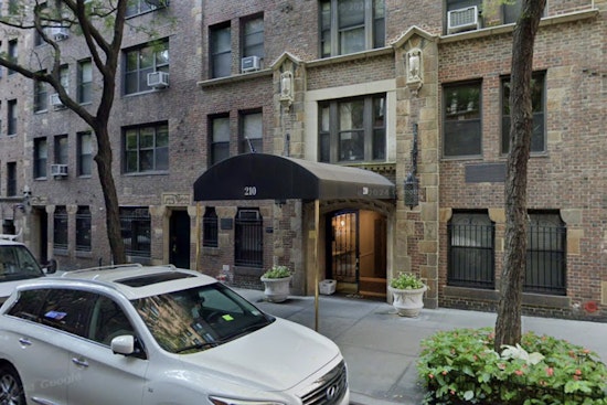Woman, 54, Stabbed in Stomach Inside Luxe Upper East Side Co-op