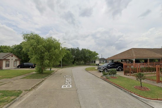 Woman Found Dead in South Houston Home, Police Detain Person at Scene