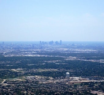 Women Steer DFW's Real Estate Boom, But Say They're Still Overlooked