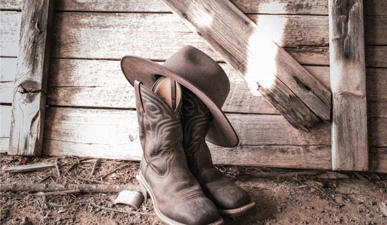 WomenSafe's Boots, Barrels & Glitz Benefit Returns to Kirtland Amid Ohio DV Crisis