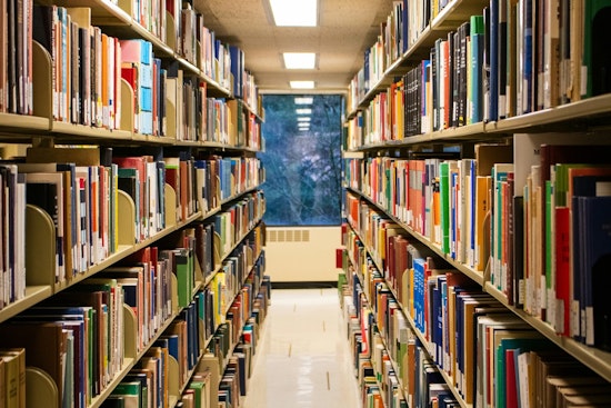 Worcester Opens 7 School Libraries, Then Finds Shelves Nearly Empty