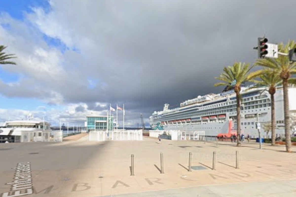 World's Largest Breakdancing Contest Takes Over San Diego's Broadway Pier